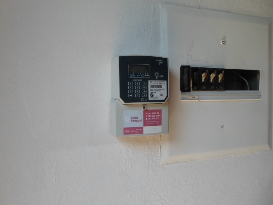 To Let 1 Bedroom Property for Rent in Vaalpark Free State